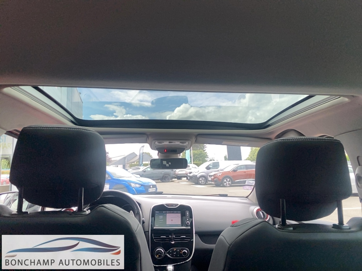 Renault CLIO IV 1.2 . — photo 19