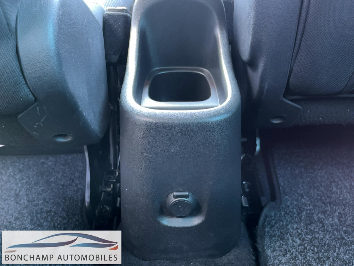 Citroën C3 AIRCROSS 2025 1.5 BLUEHDI – 120 S&S – BV EAT6 SHINE — photo 18