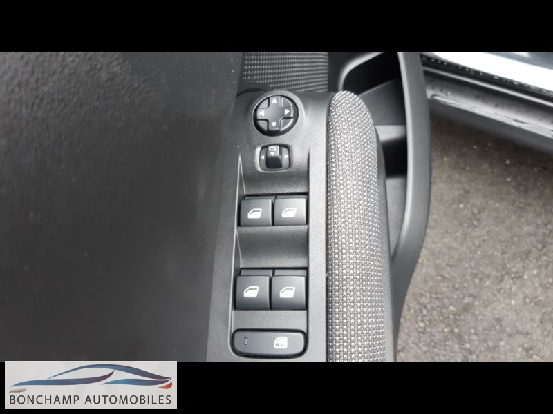 Citroën C3 AIRCROSS 2025 1.5 BLUEHDI – 120 S&S – BV EAT6 SHINE — photo 13