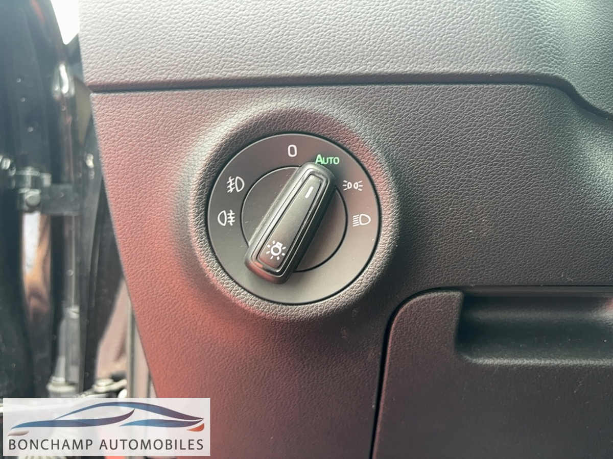 Skoda KAROQ 1.6 TDI SCR – 116 – BV DSG7 BUSINESS — photo 29
