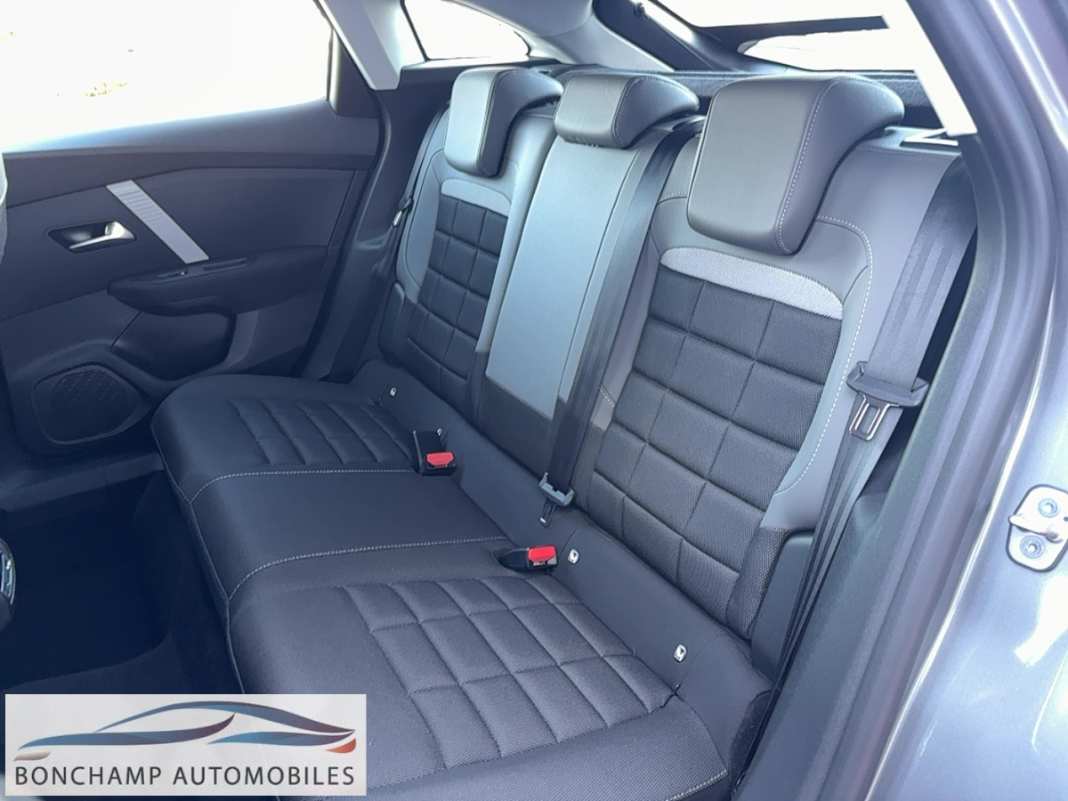 Citroën C4 (3) Hybride 136 e-DSC6 PLUS — photo 12