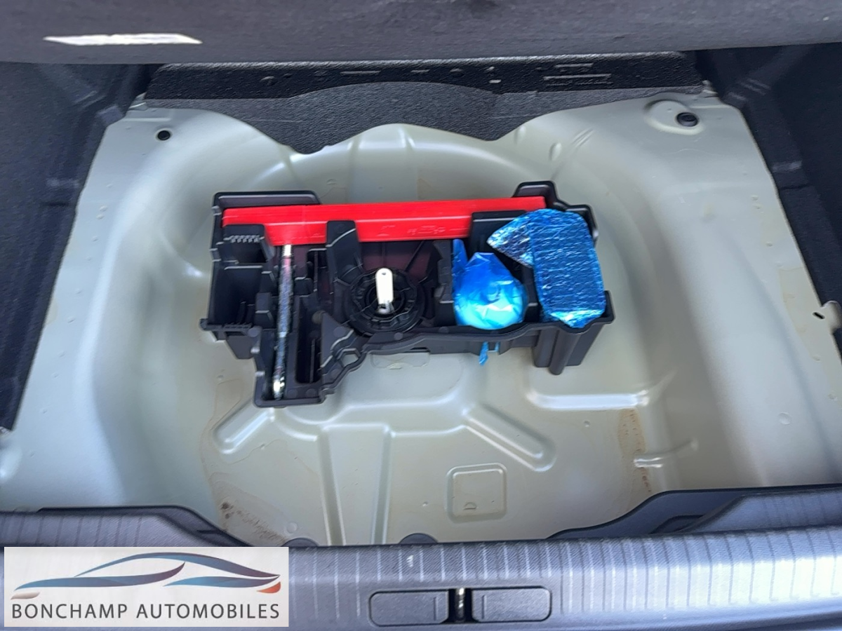 Citroën C4 (3) Hybride 136 e-DSC6 PLUS — photo 15