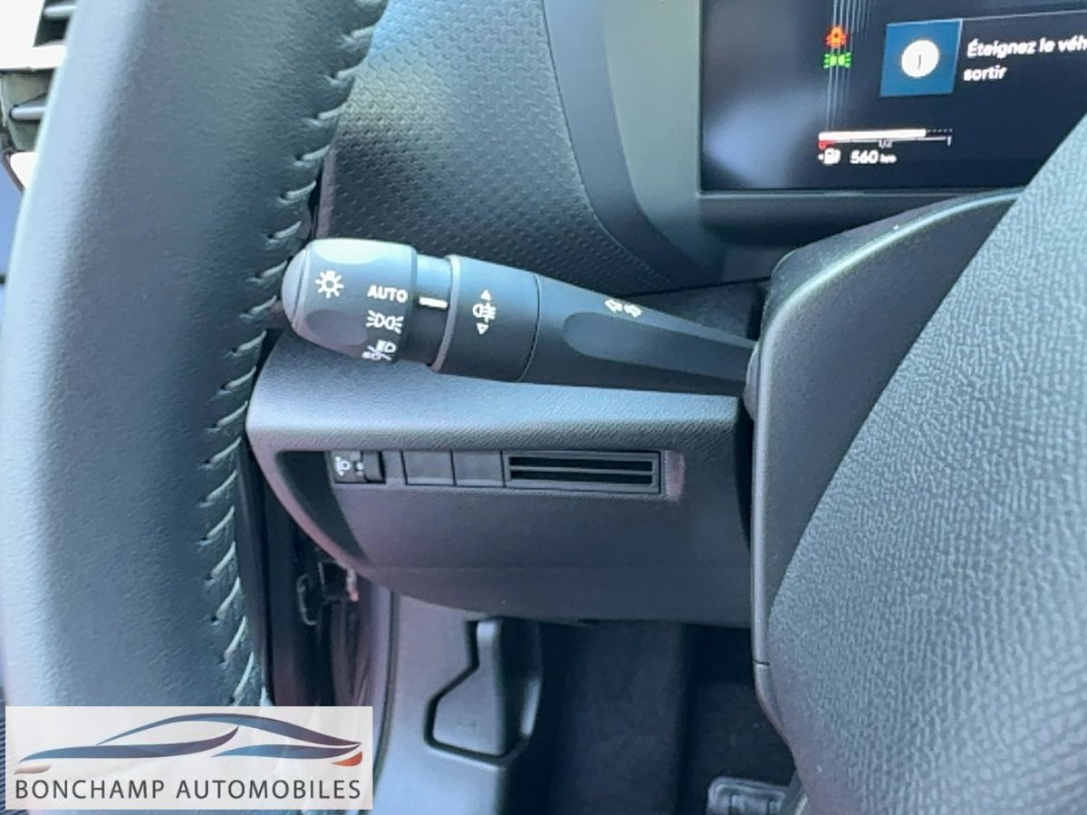 Citroën C4 (3) Hybride 136 e-DSC6 PLUS — photo 24