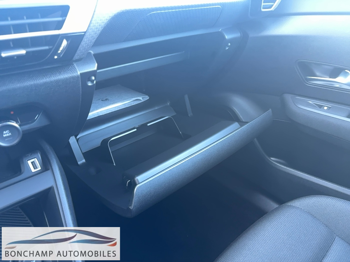 Citroën C4 (3) Hybride 136 e-DSC6 PLUS — photo 32