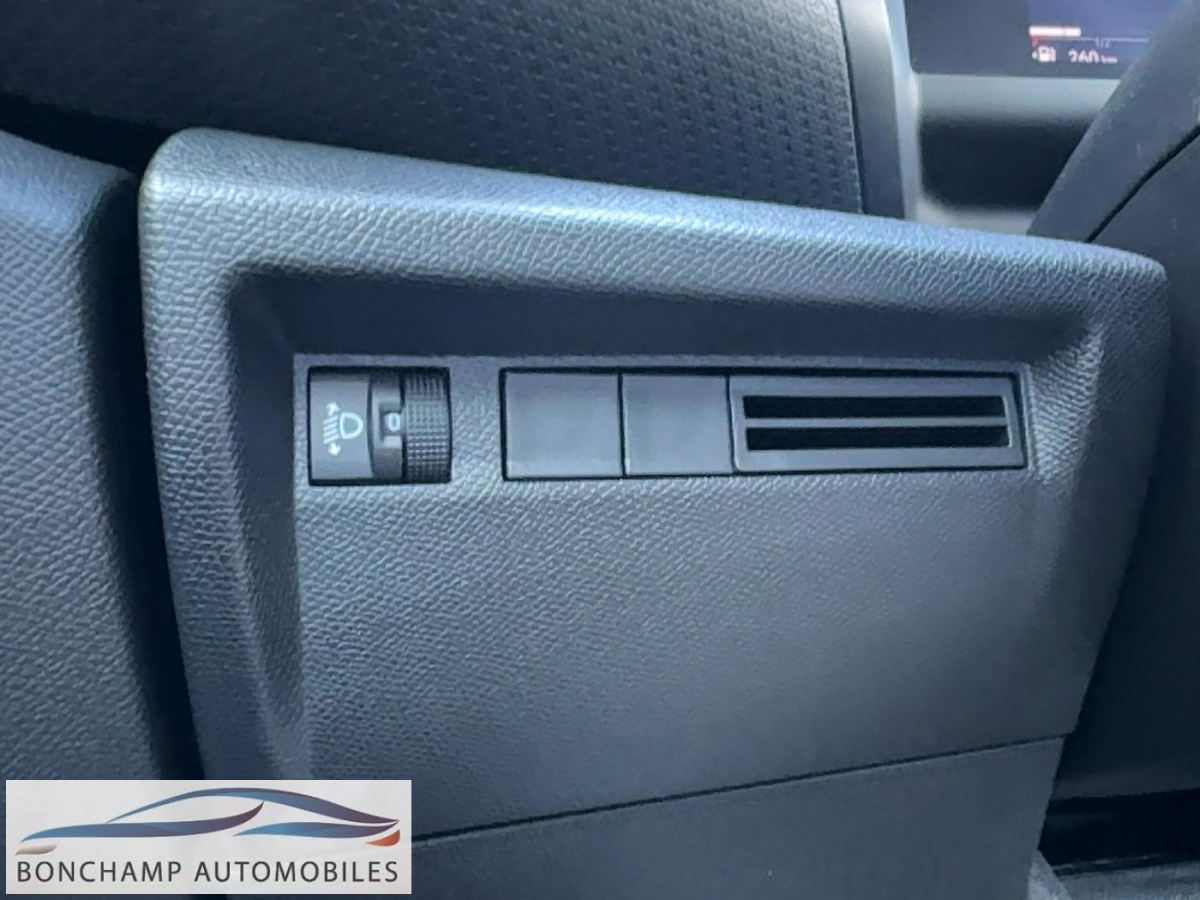 Citroën C4 (3) Hybride 136 e-DSC6 PLUS — photo 25