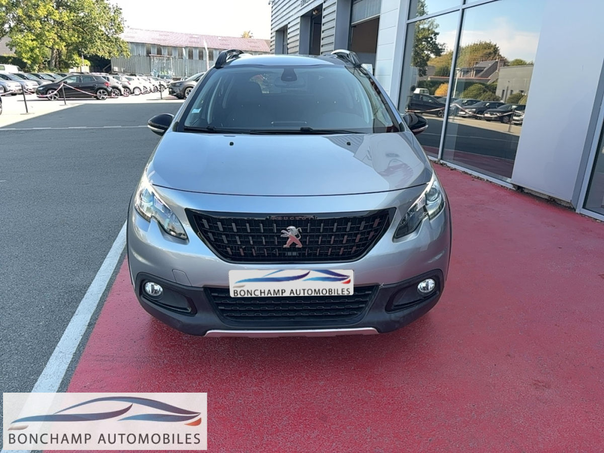Peugeot 2008 Puretech 130 S&S GT LINE EAT6 — photo 3