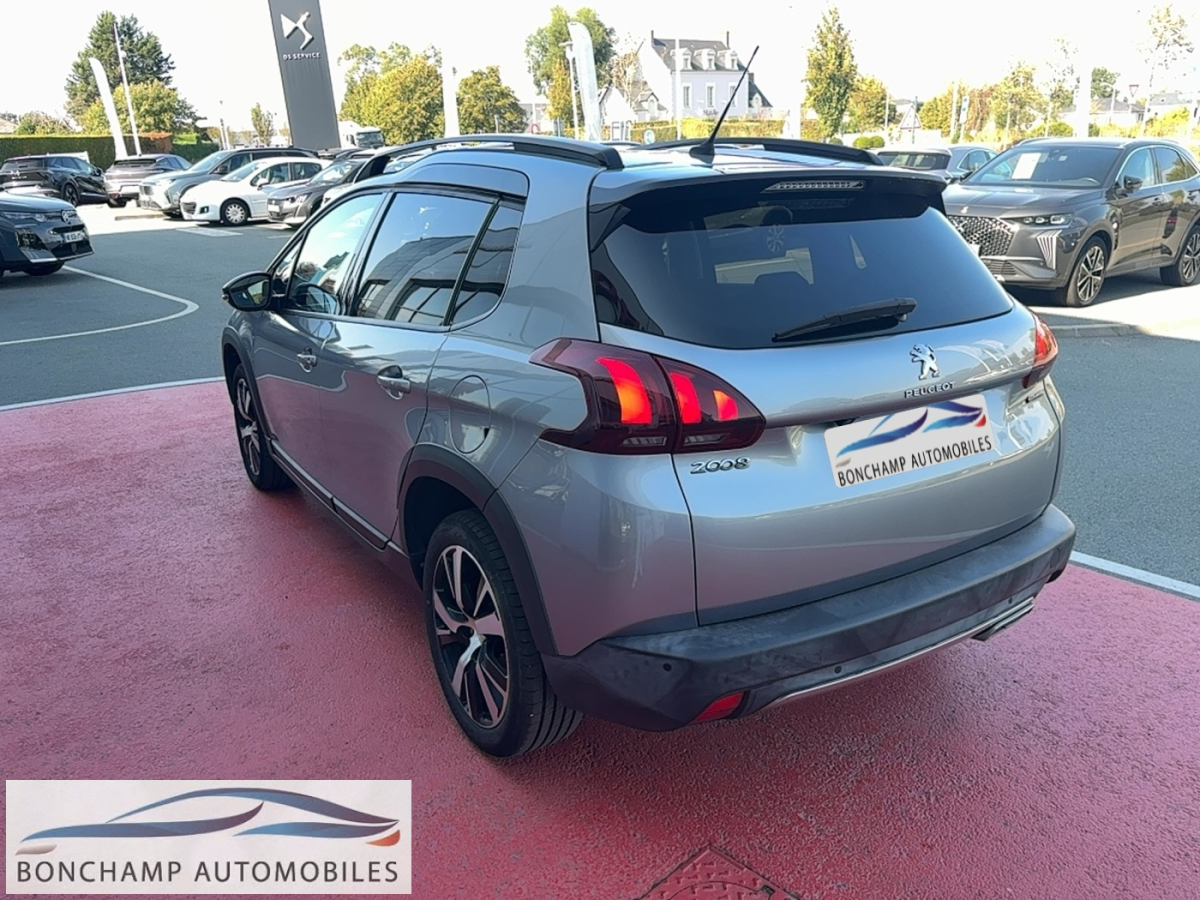 Peugeot 2008 Puretech 130 S&S GT LINE EAT6 — photo 6