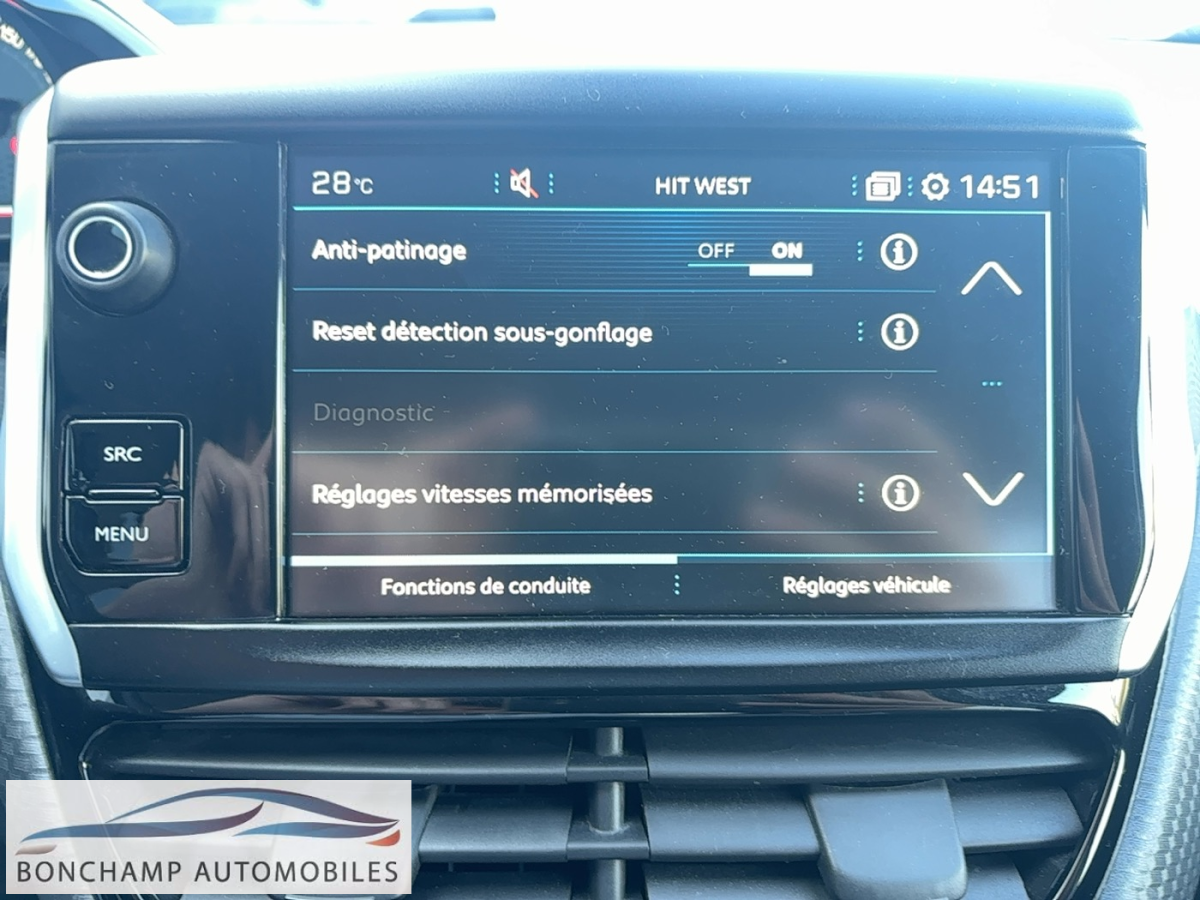 Peugeot 2008 Puretech 130 S&S GT LINE EAT6 — photo 25