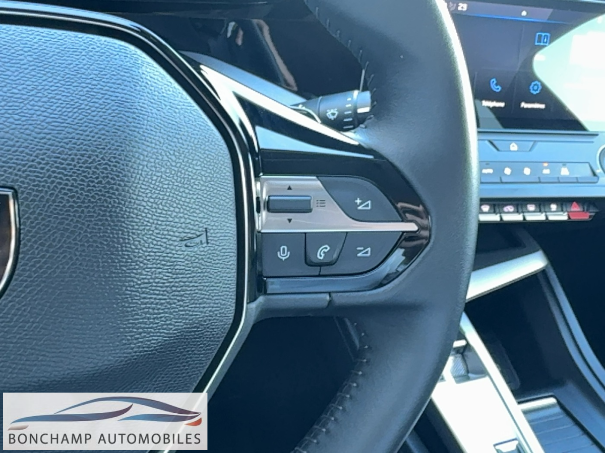 Peugeot 308 SW (3) Hybrid 145 e-DCS6 ALLURE — photo 21
