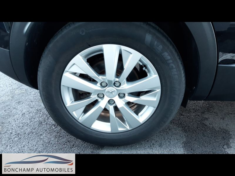 Peugeot 3008 II 2016 1.2I PURETECH 12V S&S – 130 ACTIVE — photo 5