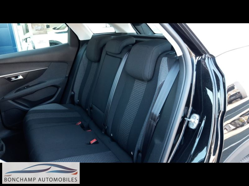 Peugeot 3008 II 2016 1.2I PURETECH 12V S&S – 130 ACTIVE — photo 12