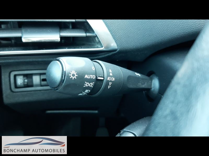 Peugeot 3008 II 2016 1.2I PURETECH 12V S&S – 130 ACTIVE — photo 17