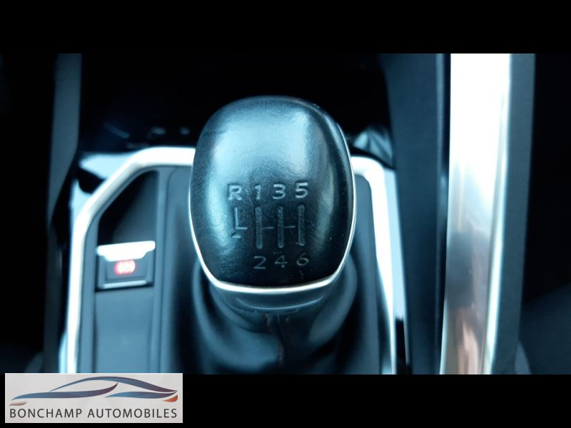 Peugeot 3008 II 2016 1.2I PURETECH 12V S&S – 130 ACTIVE — photo 28