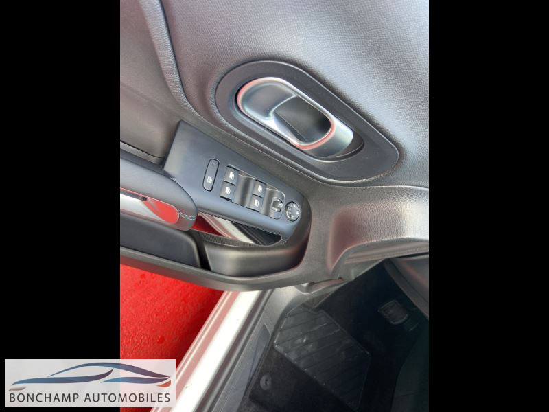 Citroën C5 AIRCROSS BlueHDi 130 S&S EAT8 MAX — photo 15